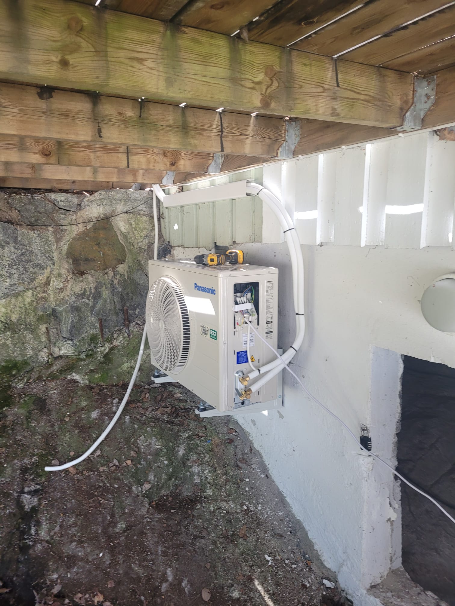 Alomit varmepump installation 0084
